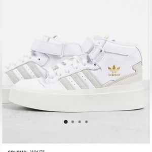Adidas Original Forum Bonega mid sneakers with platform in off white